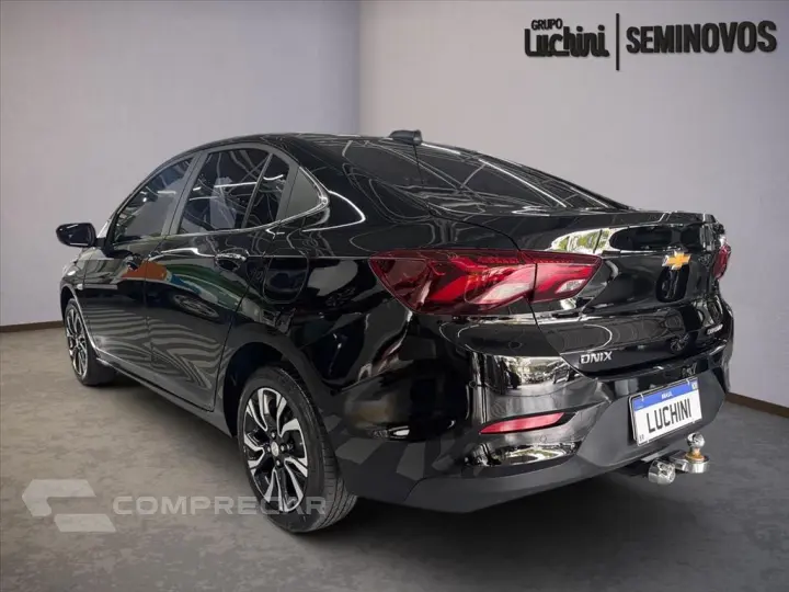 ONIX 1.0 TURBO FLEX PLUS PREMIER AUTOMÁTICO
