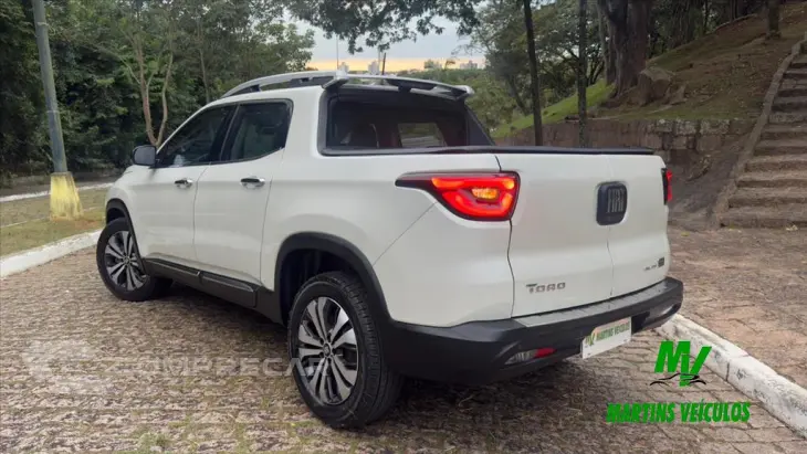 TORO 2.0 16V TURBO DIESEL VOLCANO 4WD AT9