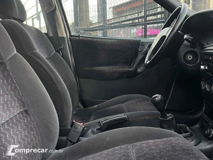 VECTRA 2.2 MPFI GLS 8V GASOLINA 4P MANUAL
