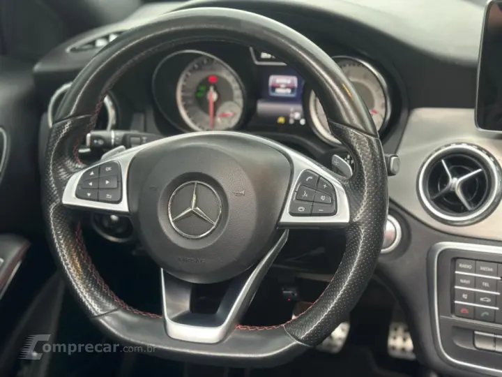 GLA 250 2.0 16V TURBO GASOLINA SPORT 4P AUTOMÁTICO