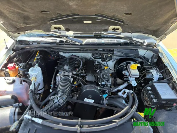 S10 2.4 MPFI EXECUTIVE 4X2 CD 8V FLEX 4P MANUAL