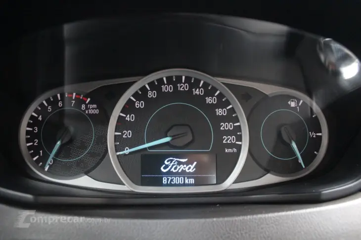 Ka + Sedan 1.5 12V 4P TI-VCT FLEX TITANIUM AUTOMÁTICO