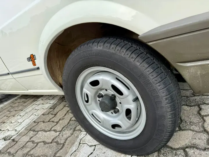 GOL 1.0 MI 8V