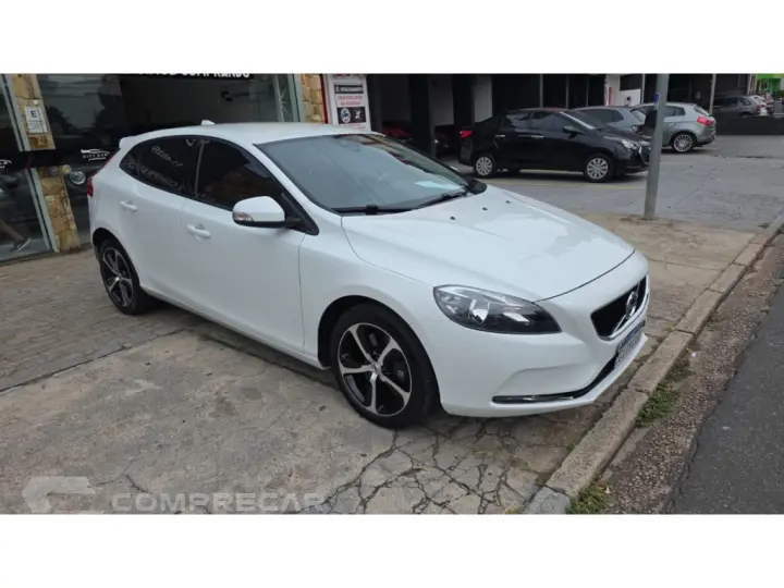 V40 2.0 T4 KINETIC GASOLINA 4P AUTOMÁTICO