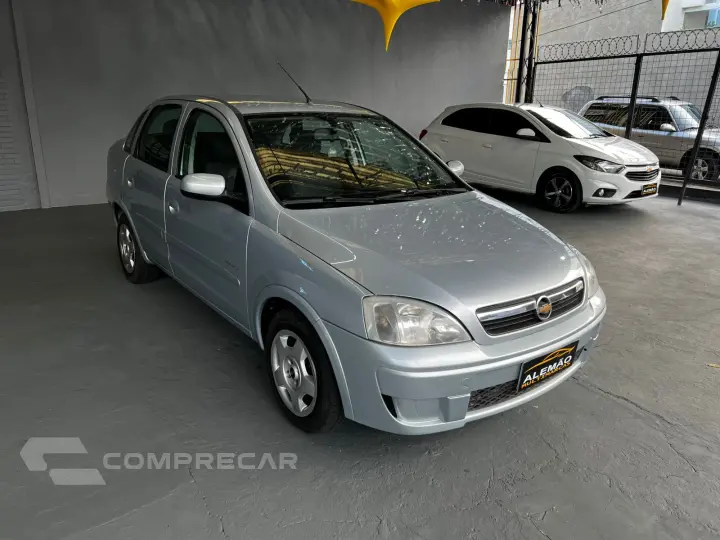 CORSA 1.4 MPFI Maxx Sedan 8V