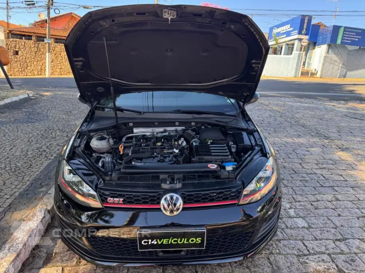 Golf GTi 2.0 TSI 220cv Aut.