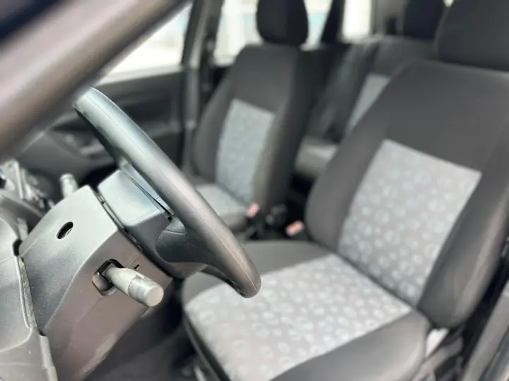 FIESTA 1.0 MPI Class Hatch 8V
