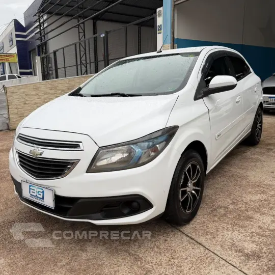 ONIX HATCH LT 1.4 8V FlexPower 5p Mec.