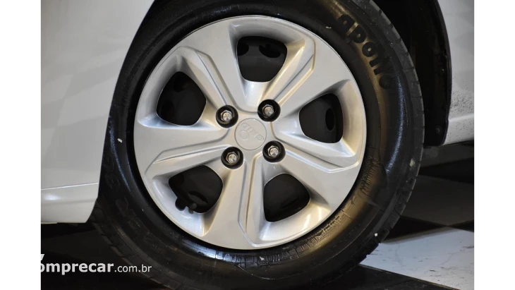 ONIX - 1.0 MPFI LT 8V 4P MANUAL