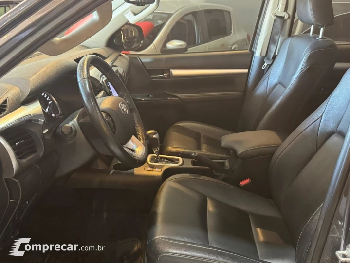 HILUX 2.8 D-4D TURBO DIESEL CD SRV 4X4 AUTOMÁTICO