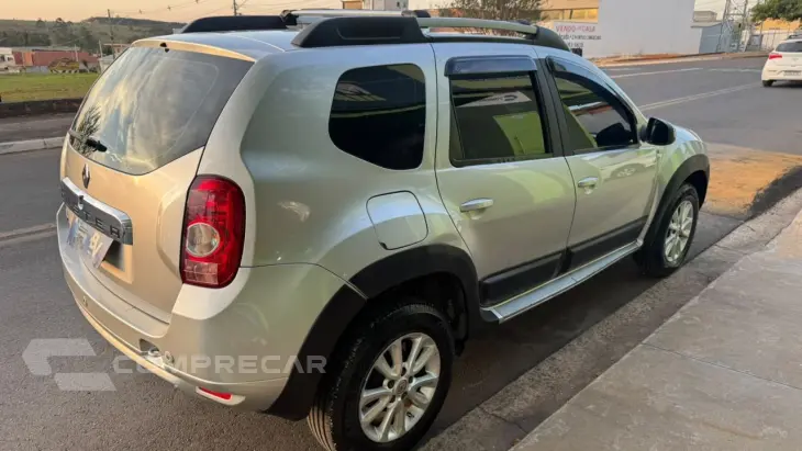Duster 1.6 16V 4P FLEX DYNAMIQUE