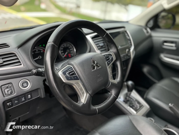 L200 TRITON 2.4 16V TURBO DIESEL SPORT HPE-S CD 4P 4X4 AUTOM