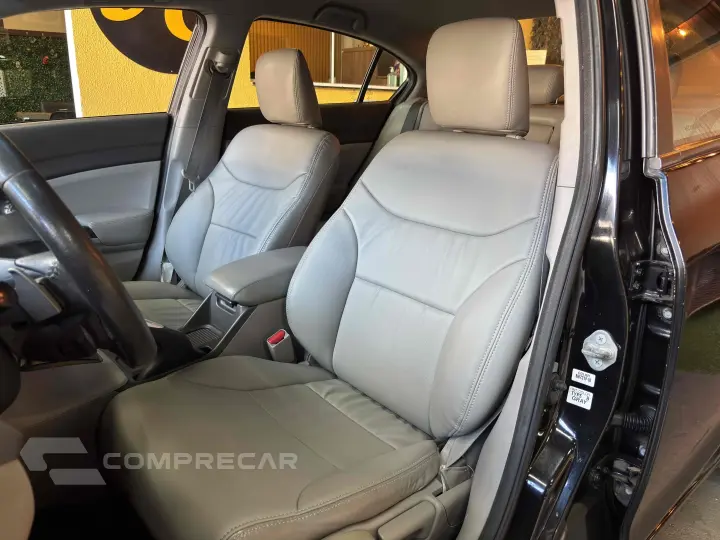 CIVIC 2.0 LXR 16V FLEX 4P AUTOMÁTICO