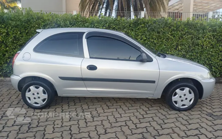 CELTA 1.0 MPFI 8V