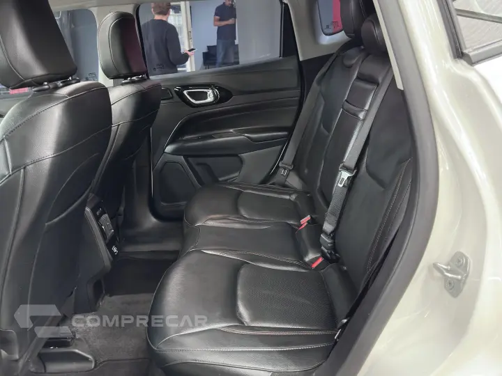 COMPASS 1.3 T270 TURBO FLEX LIMITED AT6
