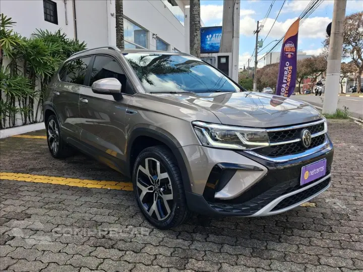 TAOS 1.4 250 TSI TOTAL FLEX HIGHLINE AUTOMÁTICO