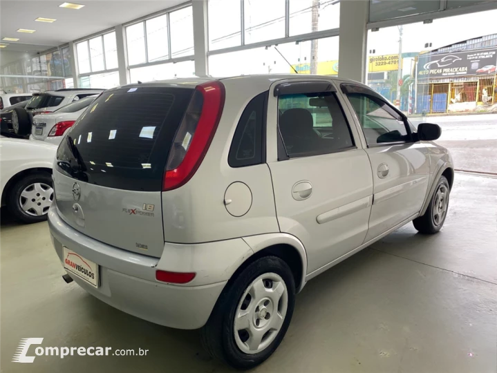 CORSA 1.8 MPFI 8V FLEX 4P MANUAL