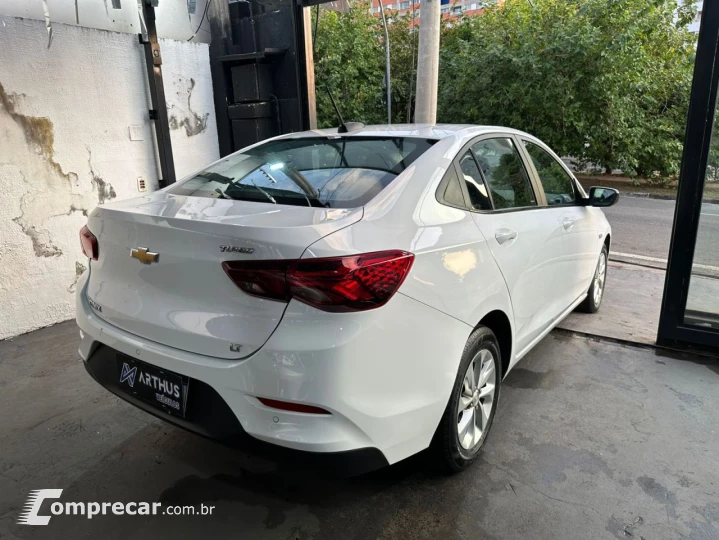 ONIX SEDAN Plus LT 1.0 12V TB Flex Mec.