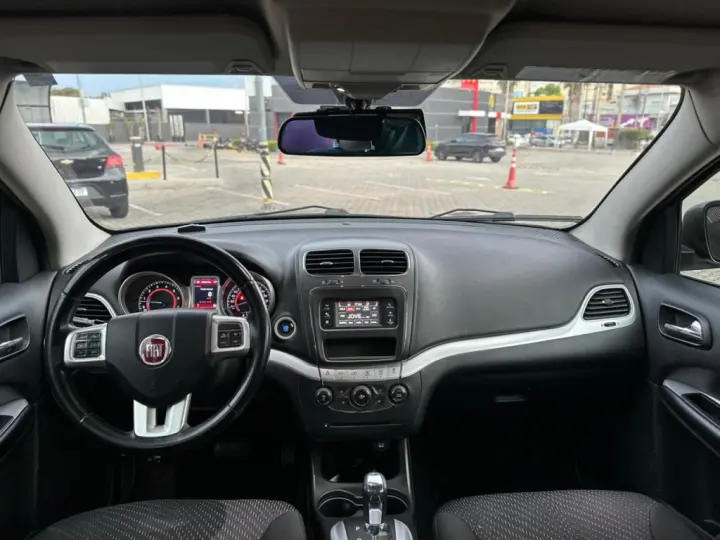 FREEMONT 2.4 EMOTION 16V GASOLINA 4P AUTOMÁTICO