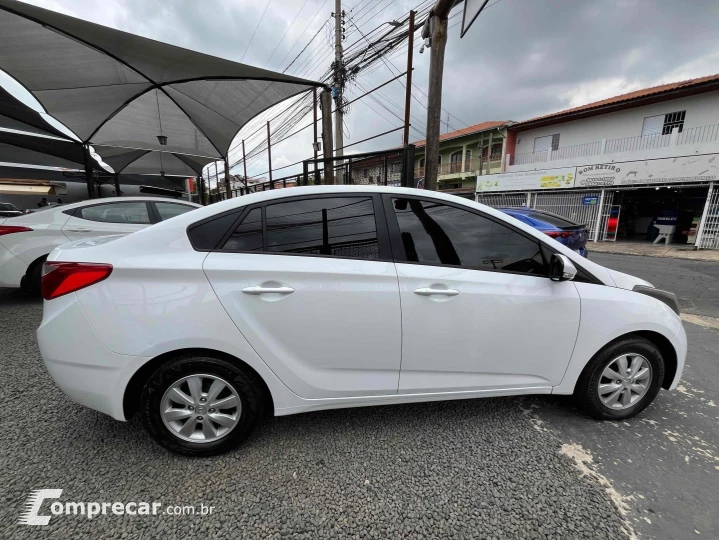 HB20S 1.6 COMFORT PLUS 16V FLEX 4P MANUAL