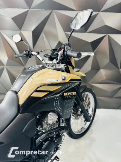 xtz 250 lander