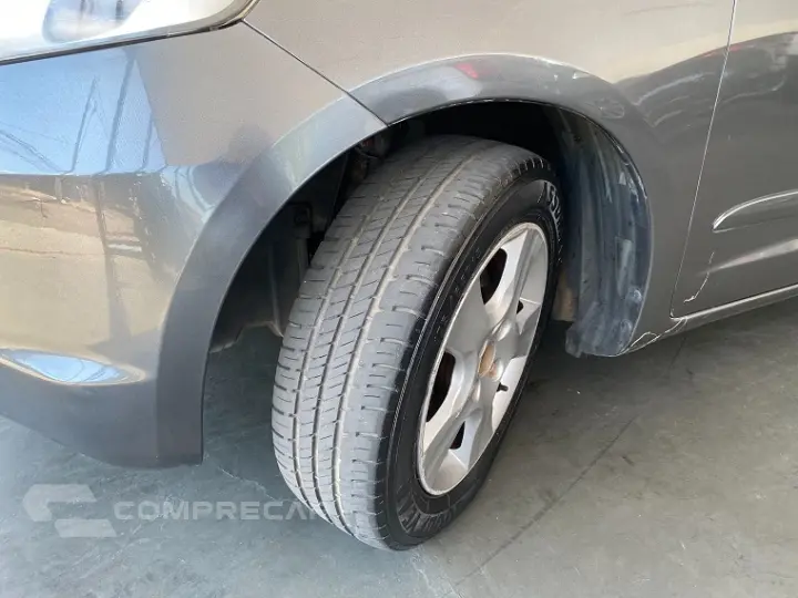 FIT 1.4 LX 16V