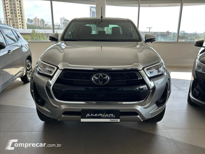 HILUX 2.8 D-4D TURBO DIESEL CD SRX PLUS 4X4 AUTOM