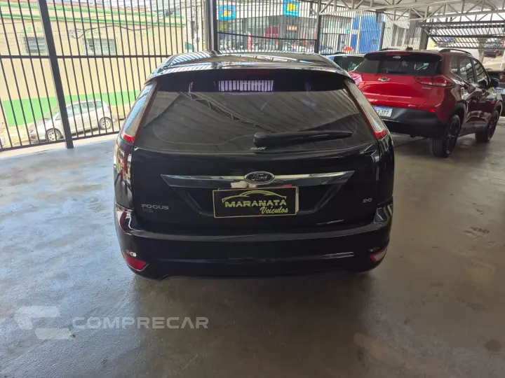 FORD FOCUS 2.0 HAT