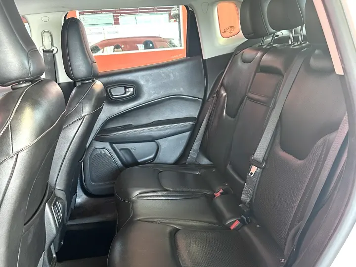 COMPASS 2.0 16V DIESEL LONGITUDE 4X4 AUTOMÁTICO