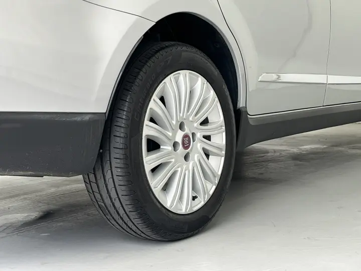 GRAND SIENA 1.6 MPI Essence 16V