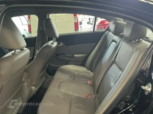 CIVIC - 1.8 LXL 16V 4P AUTOMÁTICO