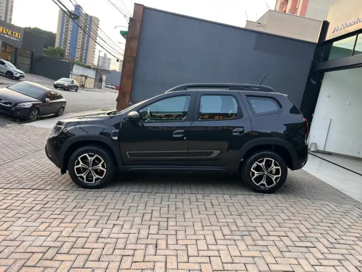 DUSTER Iconic 1.3 TB 16V Flex Aut.