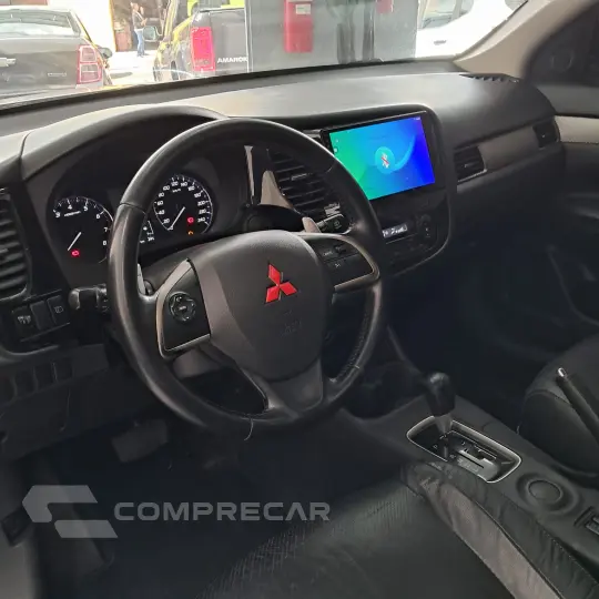 OUTLANDER 2.0 16V 160cv Aut.