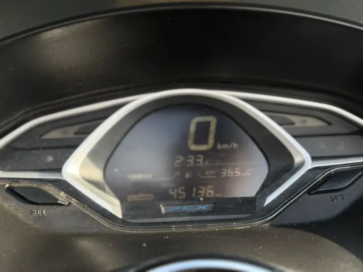 PCX 150/DLX