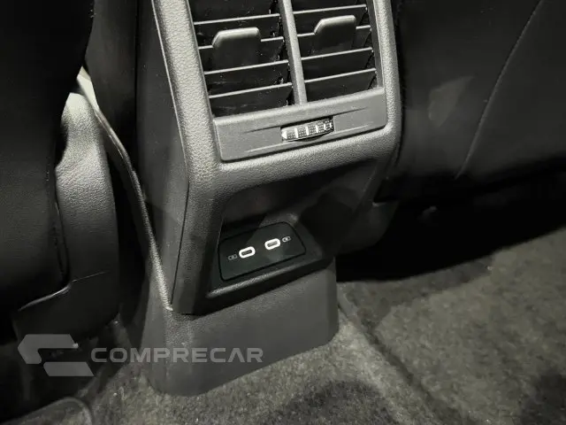 VIRTUS - 1.0 200 TSI HIGHLINE AUTOMÁTICO