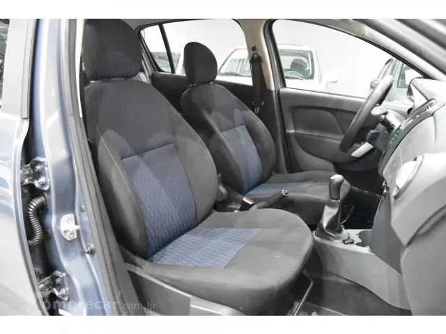 SANDERO - 1.6 EXPRESSION 8V 4P MANUAL