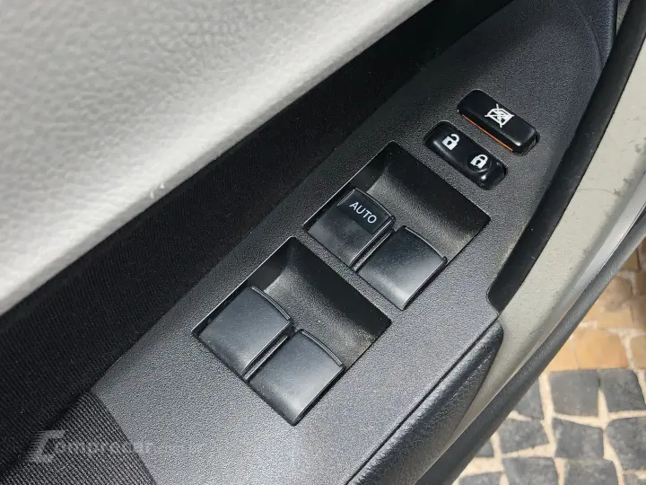 Corolla 1.8 Gli 16V Flex 4P Automático