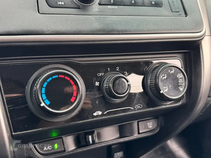 CITY 1.5 LX Sedan 16V