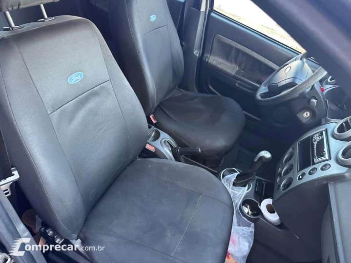FIESTA 1.6 Rocam Sedan 8V