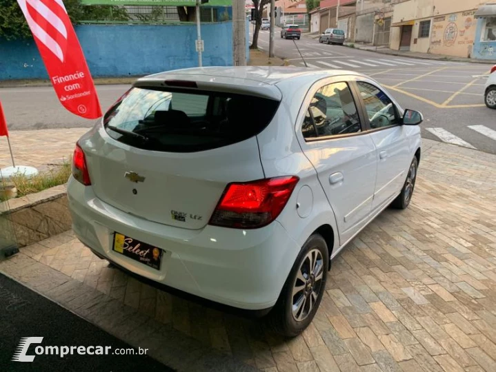 ONIX 1.4 MPFI LTZ 8V