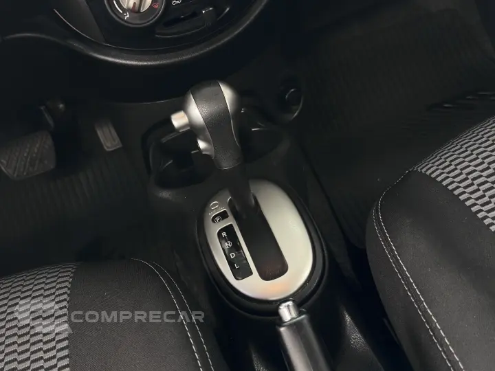 MARCH 1.6 SV 16V FLEX 4P XTRONIC