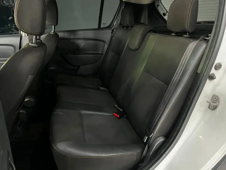 Sandero Stepway 1.6 16V SCe (Flex)