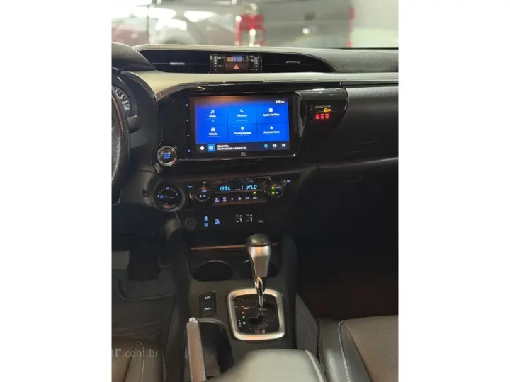 HILUX 2.8 D-4D TURBO DIESEL CD SRX 4X4 AUTOMÁTICO