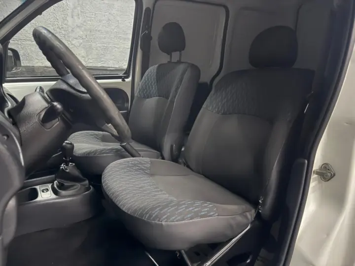KANGOO 1.6 EXPRESS 16V FLEX 3P MANUAL