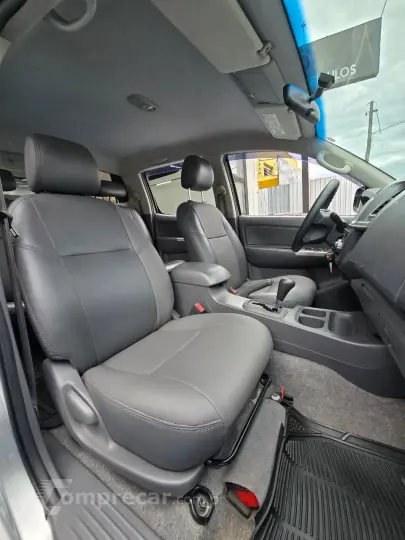 Hilux CD SR 4x2 2.7 16V/2.7 Flex Aut.