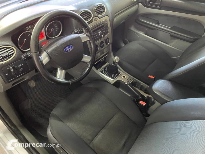 FOCUS 1.6 GLX 8V