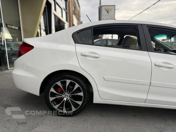 Civic Sedan LXR 2.0 Flexone 16V Aut. 4p