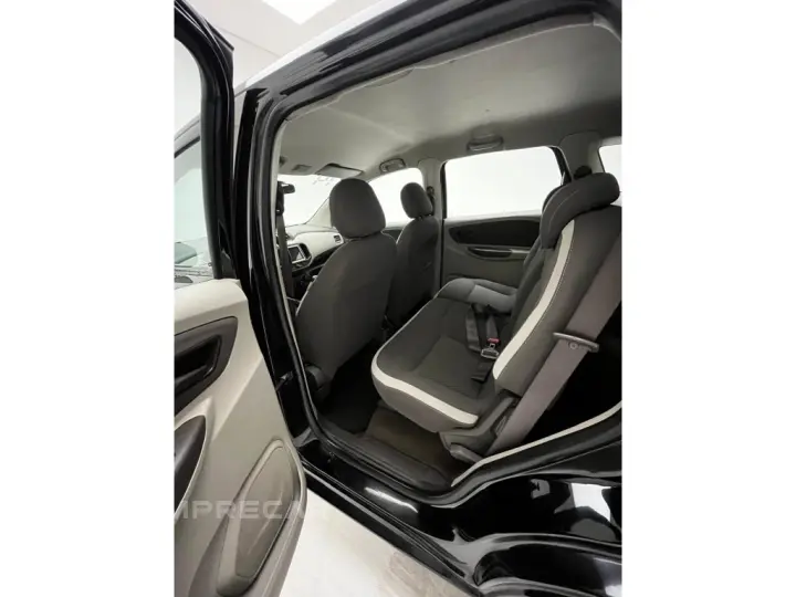 SPIN 1.8 LT 8V FLEX 4P MANUAL