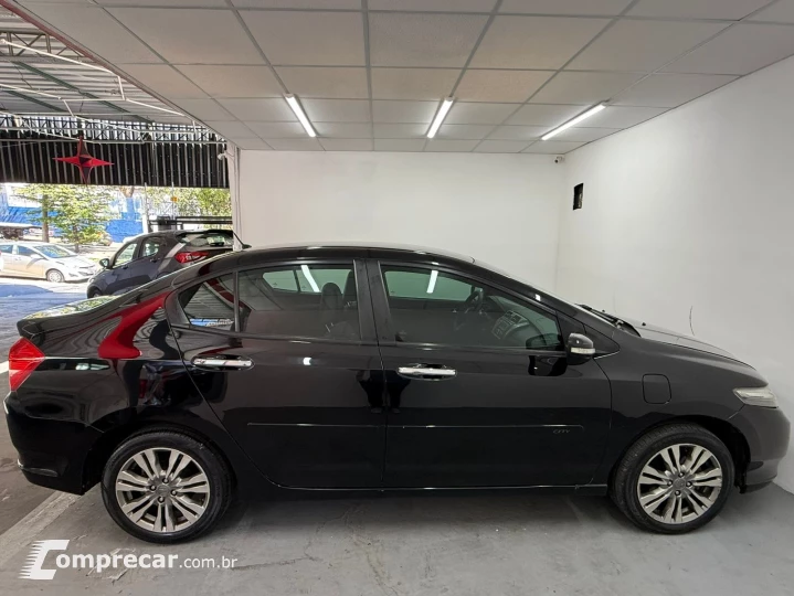 CITY Sedan EX 1.5 Flex 16V 4p Aut.