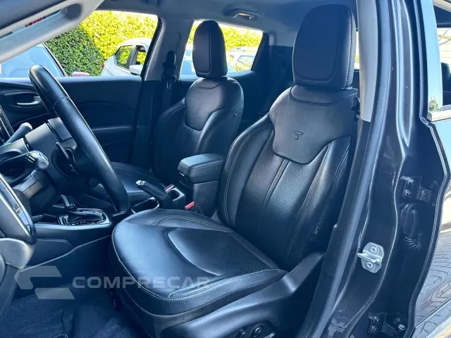 TORO - 2.0 16V TURBO VOLCANO 4WD AT9